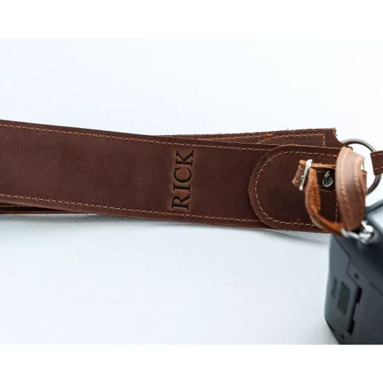 Ремінь для фотоапарата з натуральної шкіри  LA-17