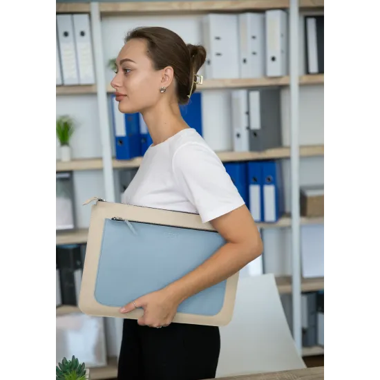 Чохол LC-02 для ноутбука Macbook Pro 16', в поєднання кольорів блакитний та бежевий капрі з підкладкою із сірого фетру всередині