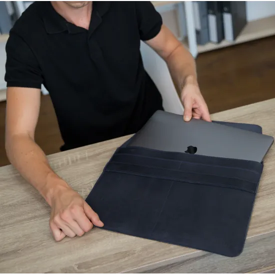 Чохол для ноутбука або планшета з натуральної шкіри LC-03