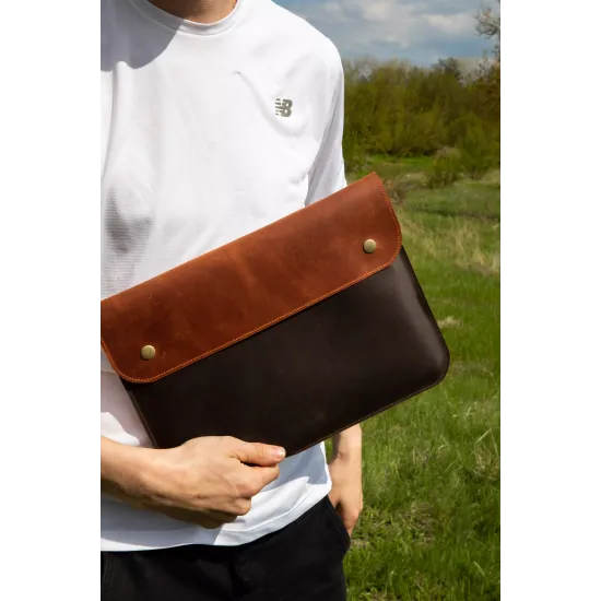 Чохол LC-14 для ноутбука Macbook Pro 13' в поєднанні кольорів коричневий та коньяк Crazy horse