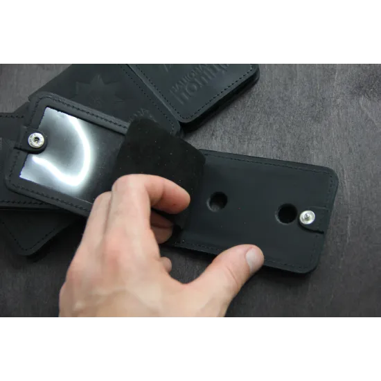 Обкладинка на посвідчення та жетон поліції з натуральної шкіри LO-06