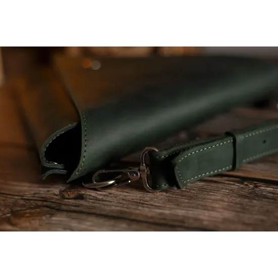 Жіноча трикутна сумка з натуральної шкіри LS-10