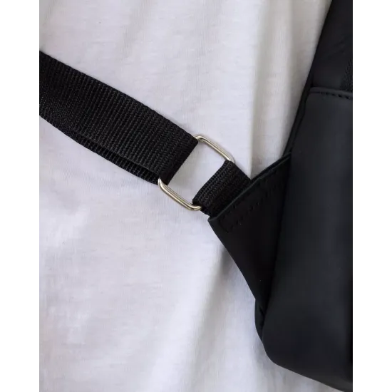 Чоловіча сумка-слінг з натуральної шкіри чорного кольору LS-33